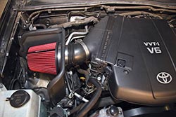 Toyota Tacoma Engine Bay with Spectre Air Intake