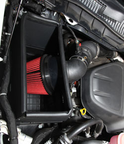 Spectre 9035 air intake system installed in engine bay of 2014 – 2016 RAM 1500 diesel